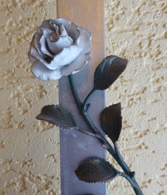 Grabschmuck Rose